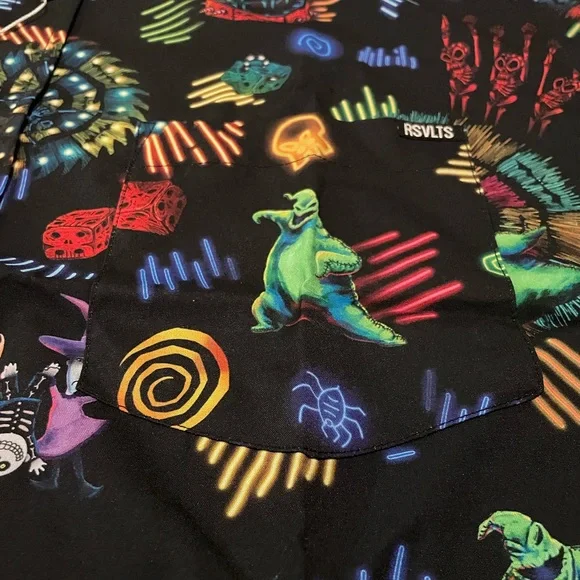 NWT RSVLTS Disney Nightmare Before Christmas ‘Oogie’s Turn to Boogie’ Button Up - Picture 4 of 10